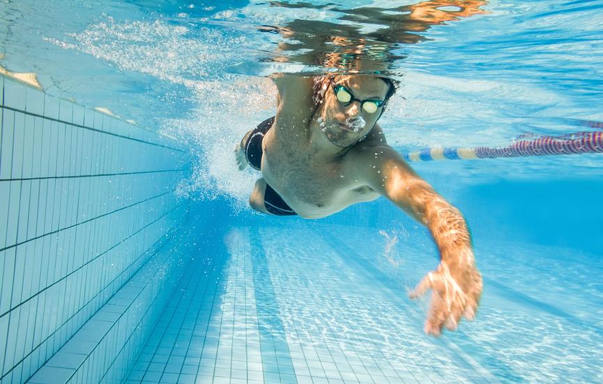 Bild 2 Kostenlos(er) Schwimmunterricht für junge Menschen bis 29 Jahre