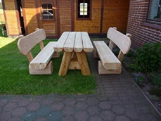 Bild 2 Gartenmöbel aus Lärchenholz. Holzmöbel. Krongartmöbel.