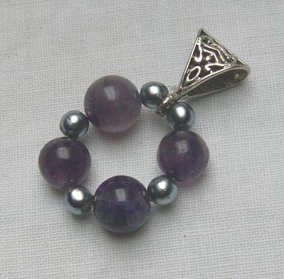 Bild 1 Edelsteinanhänger, Amethyst, Magnetperlen