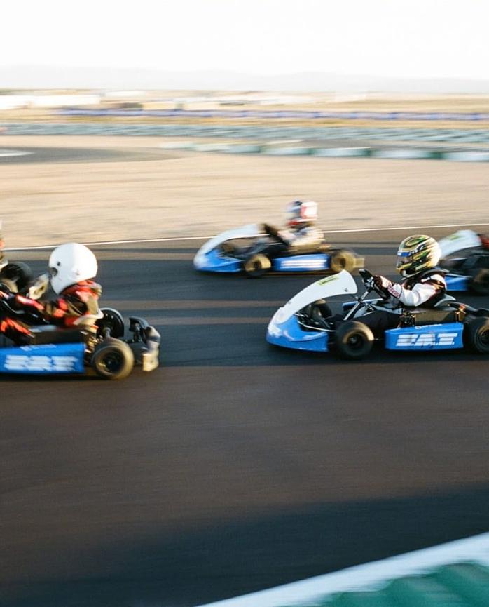 Bild 6 Wir suchen Mechaniker für Elektro-Rennkarts