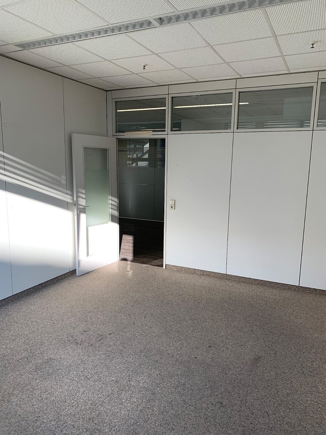 Bild 2 Kreativ-Büro im DEHA Hub Fellbach zu vermieten