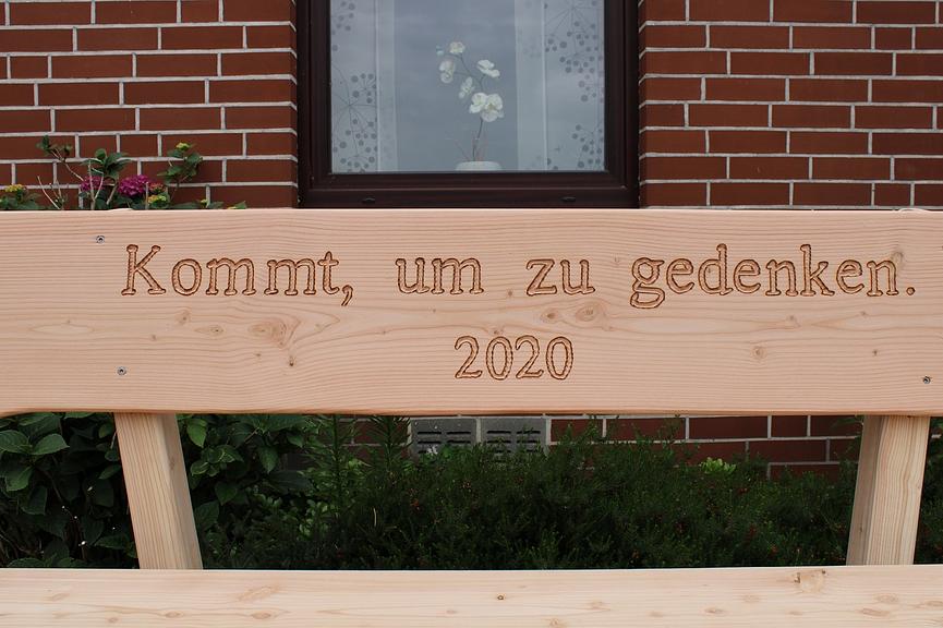 Bild 10 Eltern Geschenk. Überdachte Sitzgarnitur. Gartenmöbel. Holzmöbel.