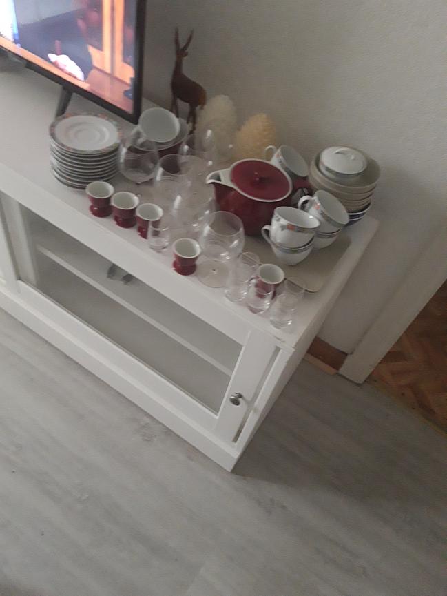 Bild 1 Geschirr  zu verschenken