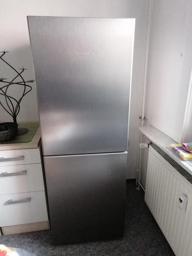 Bild 17 Wohnungsauflösung in Hellersdorf