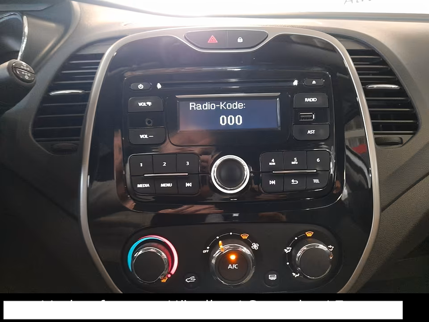 Bild 12 Renault   Captur , 2014   weinig  Kilometer   47.800 km