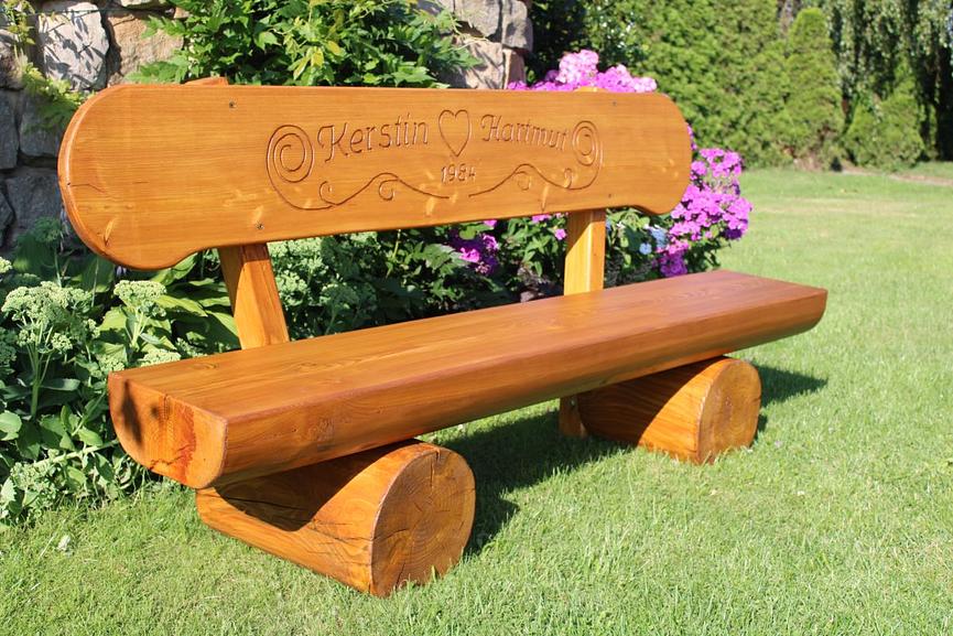 Bild 3 Holzstamm Bank mit Gravur. Baustammbank.  Rentners Geschenk. Holzbank.