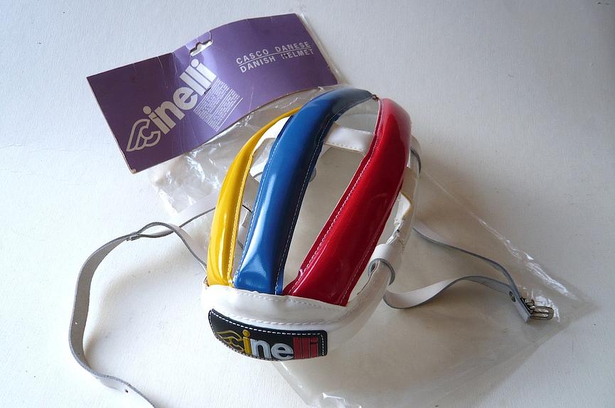 Bild 1 Cinelli Fahrradhelm aus den 80er Jahren  dänisch Style neuwertig