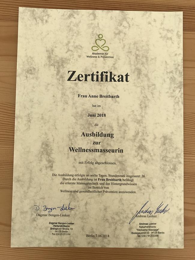 Bild 3 Wellnessmassage (für weiblich gelesene Menschen)