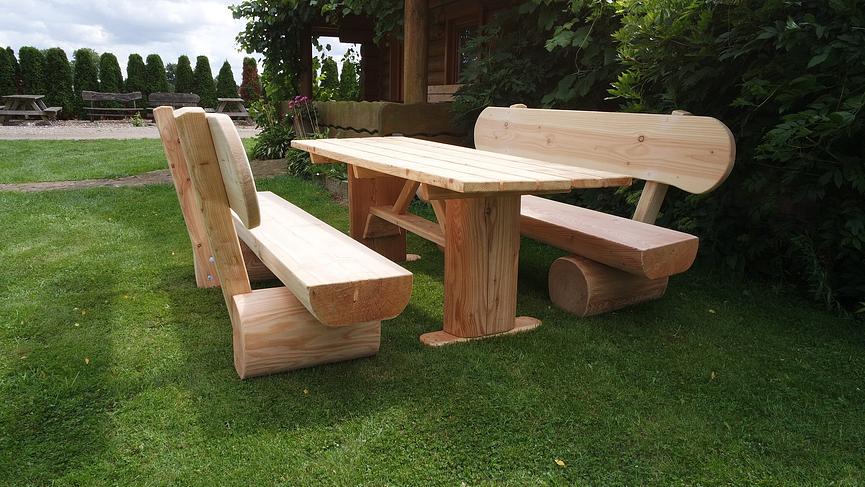 Bild 3 Sitzgruppe . Gartenmöbel. Holzmöbel. Krongartmöbel.