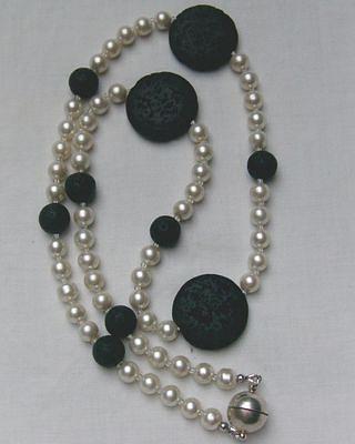 Bild 7 Perlen-Lavakette, Longkette, sportlich, chic und elegant