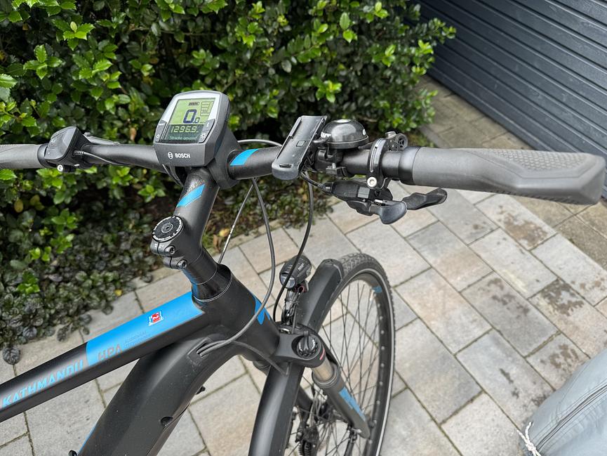 Bild 7 Cube Kathmandu Hybrid EXC 500 black ́n ́blue 2019
