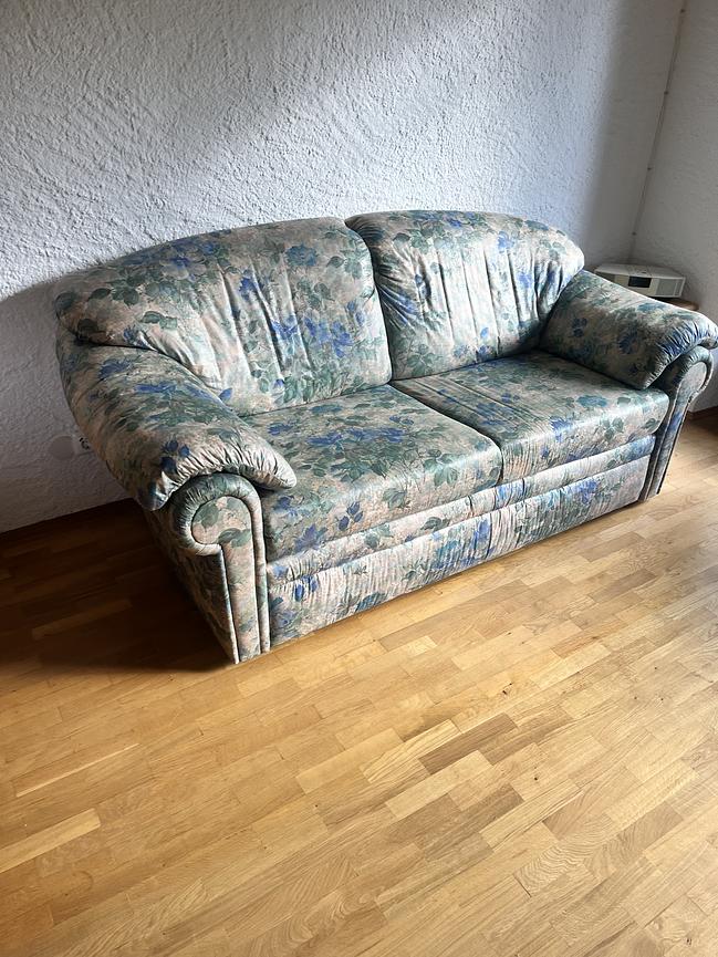 Bild 2 Schlafsofa kaum genutzt