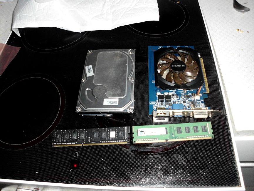 Bild 1 gebe pc teile günstig ab alles zu sammen ur für 12euro