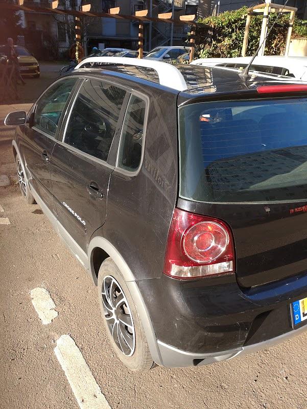 Bild 11 VW Polo Cross. Sw. Ein sportl. Auto. Mit Schiebedach.80PS, Benziner.190 Kmh
