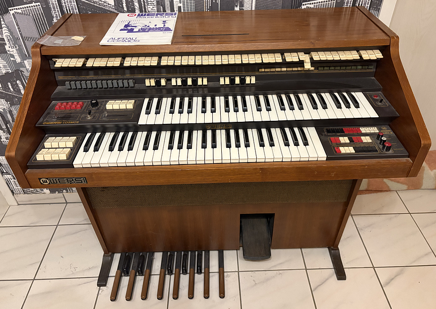 Bild 2 Wersi COSMOS Orgel mit Aufbauanleitung - defekt