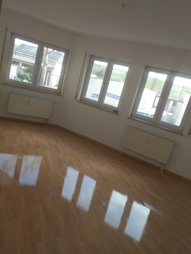 Bild 6 Ein neuer Boden verändert alles – wir kümmern uns darum