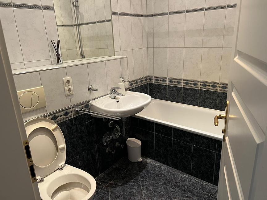 Bild 3 WG-Neugründung: Möblierte Zimmer in 3er-WG zu vermieten