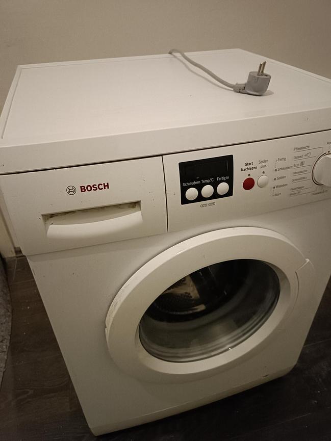 Bild 1 Waschmaschine von Bosch an Selbstabholer