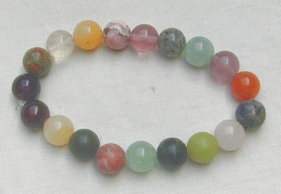 Bild 4 Edelsteinarmband, ein kleiner Edelsteingarten