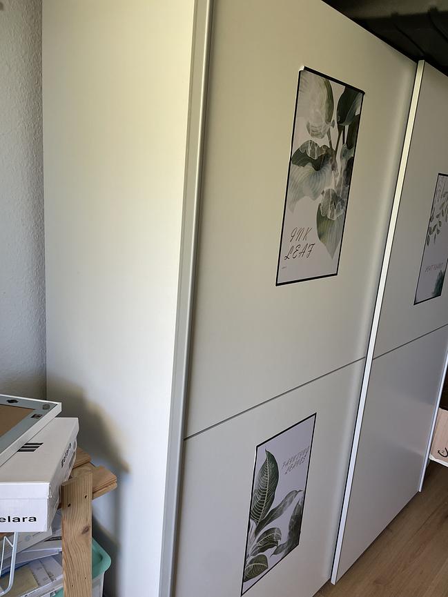 Bild 4 Kleiderschrank mit Schiebetüren