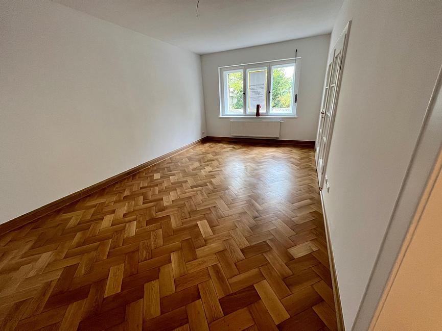 Bild 9 4 Zimmerwohnung für WG in Stötteritz, Küche, Bad, Balkons, 104qm, Garten.