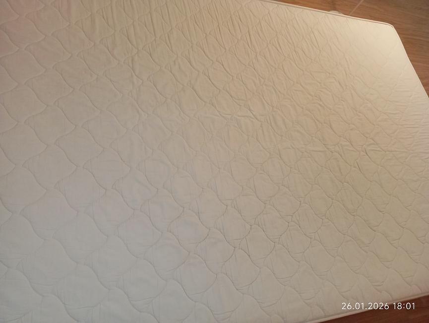 Bild 3 IKEA FJELLSE Doppelbett 140x200 mit Matratze - 60 Euro