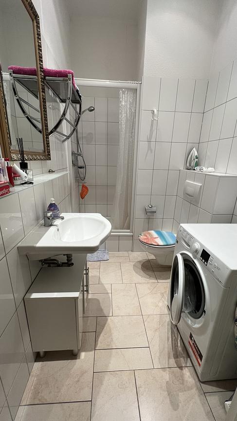 Bild 5 Klein aber fein, Zimmer in Studenten-WG im Waldstraßenviertel