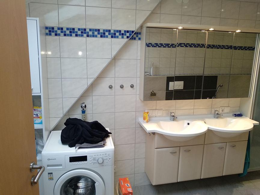 Bild 15 Zimmer in 4er WG Zentral Dachgeschoss WG-Zimmer 23 m² befristest / Probewohnen
