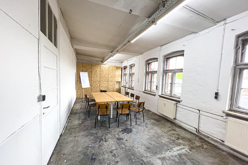 Bild 5 Atelier Workshop Raum Arbeitsplatz