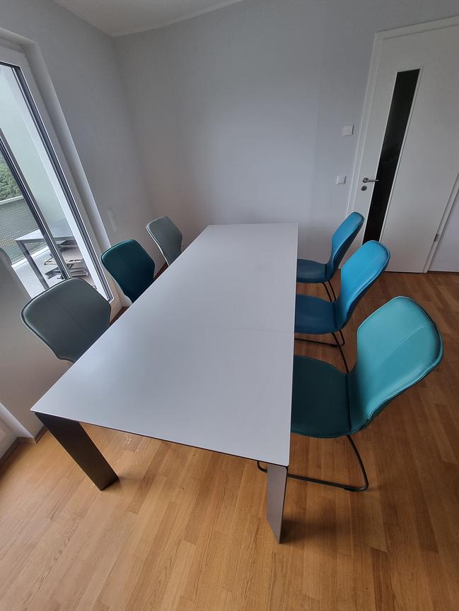 Bild 2 Esstisch + 6 Stühle