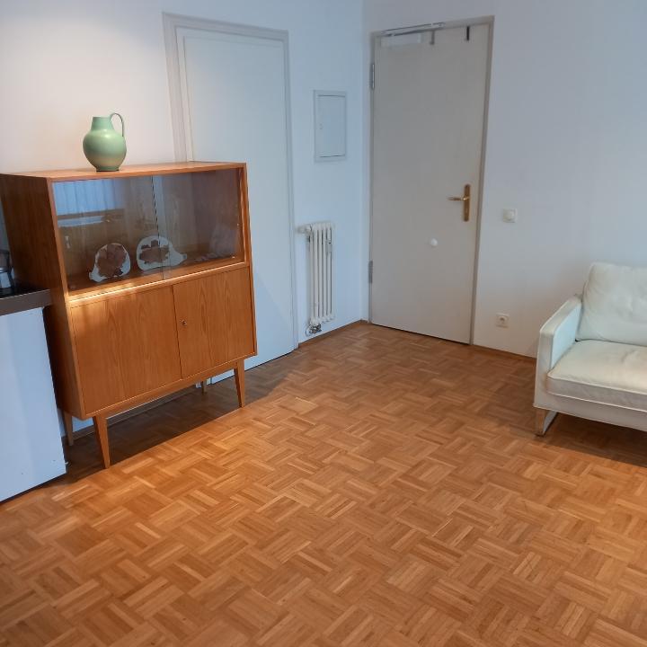Bild 3 Möblierter Praxisraum (20qm) in Leipzig Zentrum- West tageweise frei zur Untermi