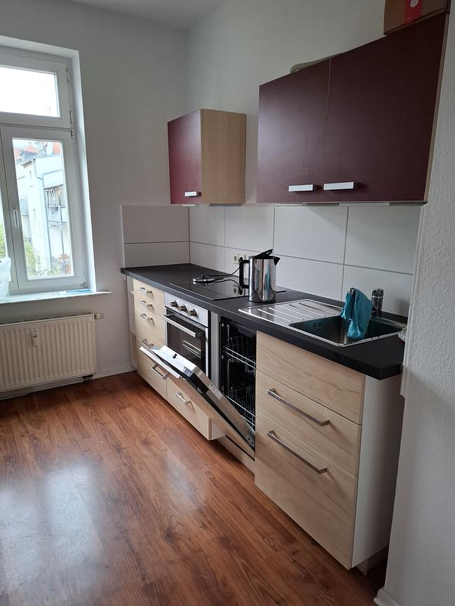 Bild 1 Küchenzeile für 800 Euro VHB abzugeben