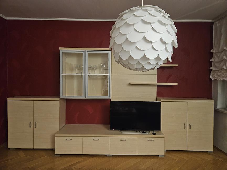 Bild 4 Moderne Wohnwand in hellem Holz - sehr guter Zustand