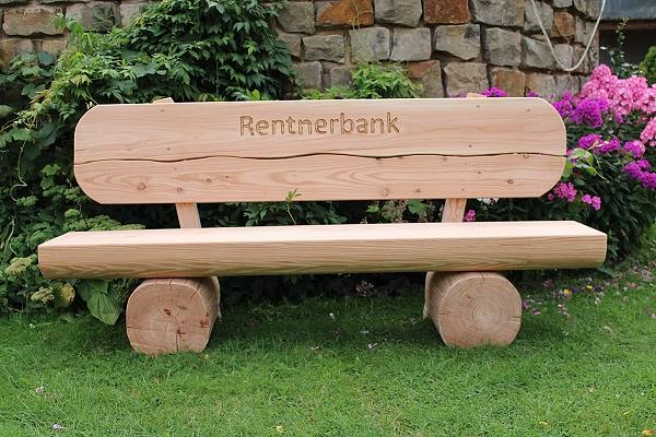 Bild 7 Gartenmöbel mit Gravur. Hochzeitsgeschenk. Krongartmöbel.