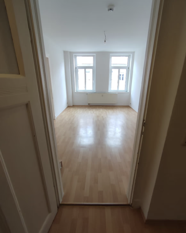 Bild 2 Neugründung 3er WG - Altbau Cichoriusstr. 4