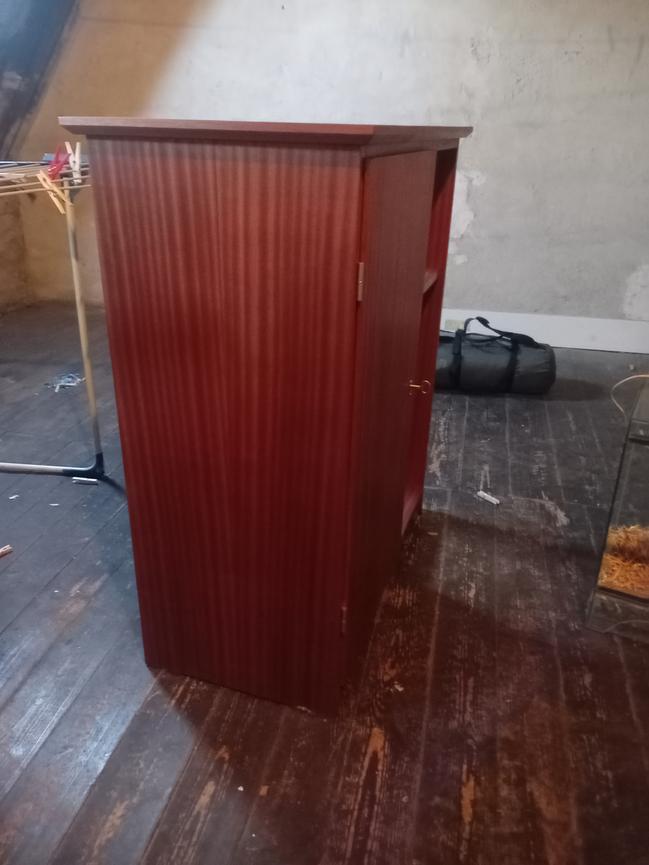 Bild 4 Beistelltisch Mahagoni funiert