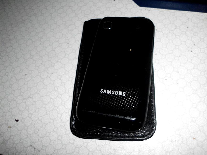Bild 5 möchte hier dieses samsung gt i9001günstig abgeben nur für 15euro