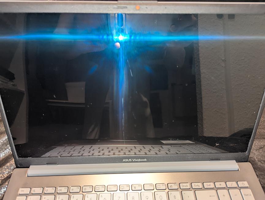 Bild 1 Asus Vivobook 15Go E1504FA-NJ311W 1 Monat Herstellergarantie Ausstellungsgerät