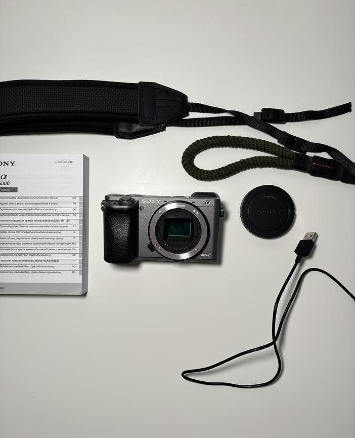 Bild 5 Verkaufe Sony Alpha 6000 Systemkamera, graphitgrau, neuwertig, Zubehörset