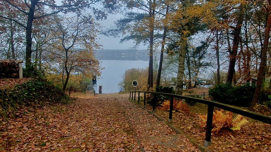 Bild 39 Dauercampingplatz,,Wochenendgrundstück,Haus,Bootssteg, Bei Bestensee