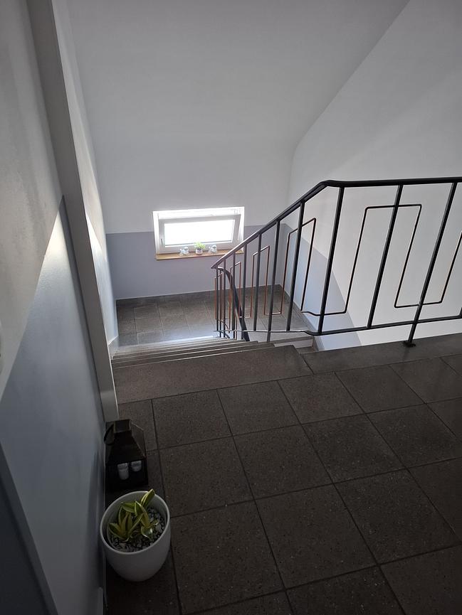 Bild 1 Dachgeschoss Wohnung