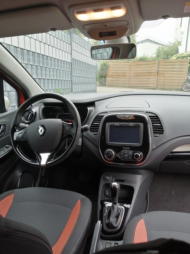 Bild 9 Renault Captur Luxe Automatik wenig Kilometer 58.250 km 2015 BJ