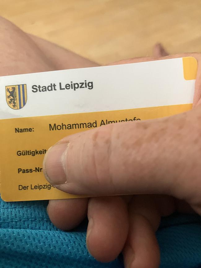 Bild 1 !!! LeipzigPass GEFUNDEN !!! an Busshaltestelle Neutscher Str.