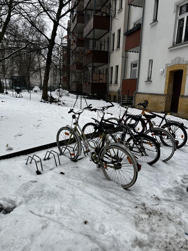 Bild 13 Suche Nachmieter - 4RW - WG geeignet