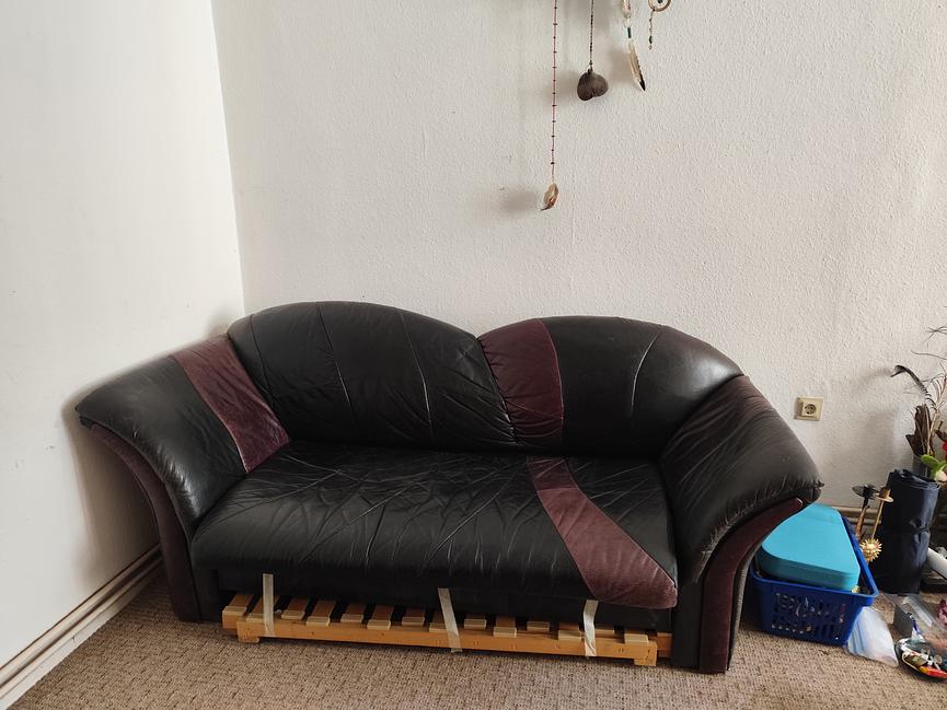 Bild 2 Ledersofa mit ausziehbarem Lattenrost