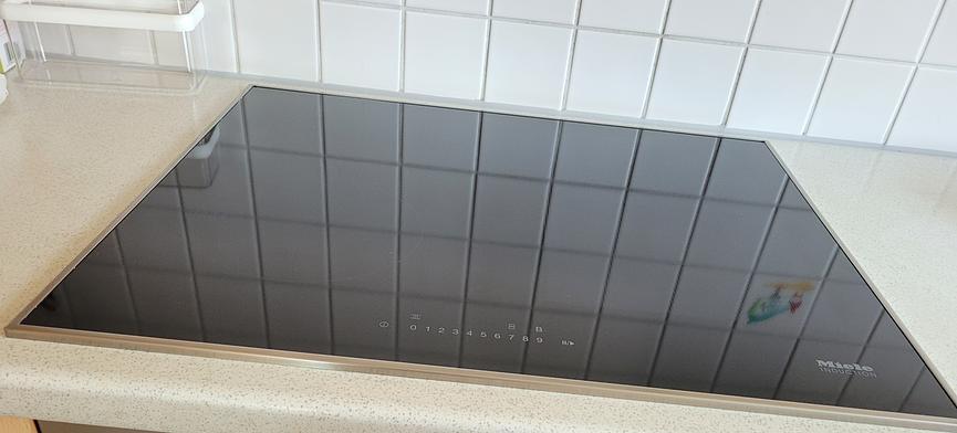 Bild 1 Hochwertiges autarkes Miele Kochfeld KM 7464 FR Edelstahl Induktion
