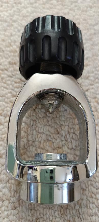 Bild 1 Adapter für Tauchflasche INT/DIN