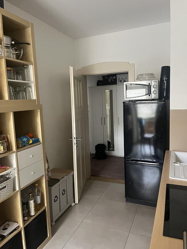 Bild 5 Helles 12 m² Zimmer in 2er-WG mit Balkon, nette Mitbewohnerin gesucht