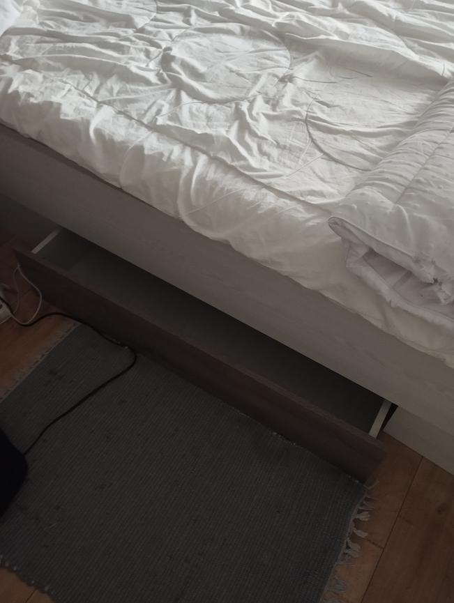 Bild 6 Kleiderschrank & Bett günstig abzugeben - auch getrennt