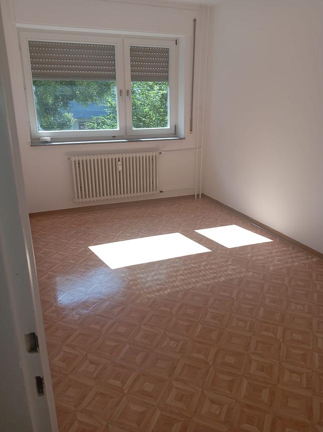 Bild 1 Helles, ruhiges Zimmer in Frauen-WG